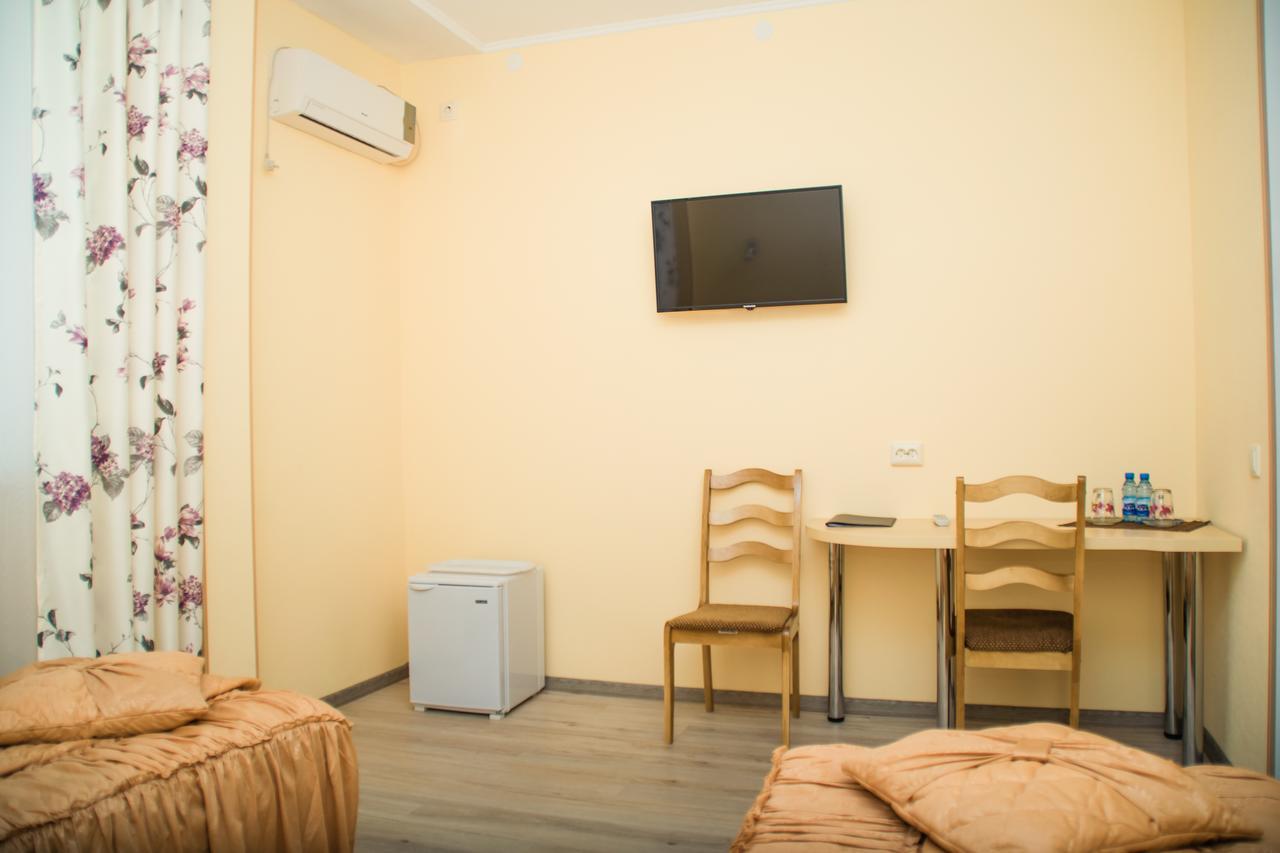 Hotel Gotsor For Competitive Sports Gomel Exterior foto